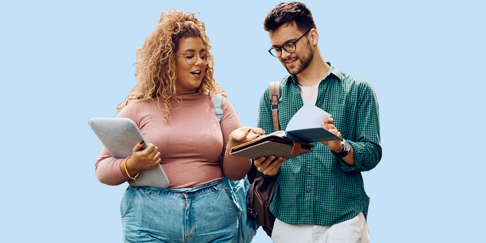 2 university students chatting